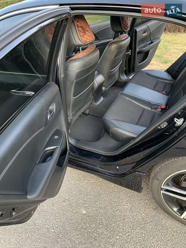 Седан Honda Accord 2016 в Днепре