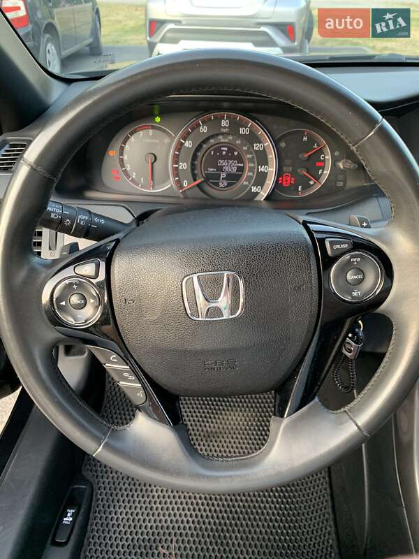 Седан Honda Accord 2016 в Днепре