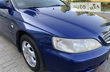 Седан Honda Accord 2001 в Сумах