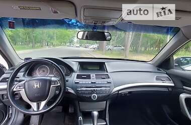 Купе Honda Accord 2008 в 