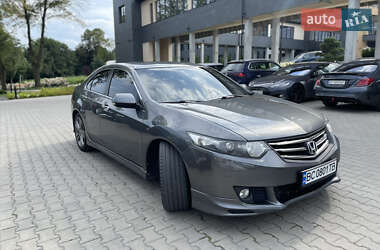 Седан Honda Accord 2008 в Стрию