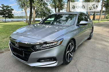 Седан Honda Accord 2020 в Киеве