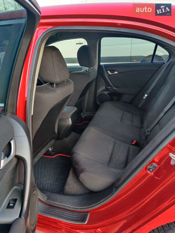 Седан Honda Accord 2008 в Києві