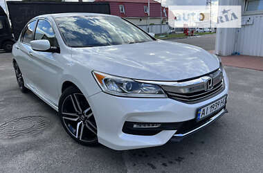 Седан Honda Accord 2016 в Киеве