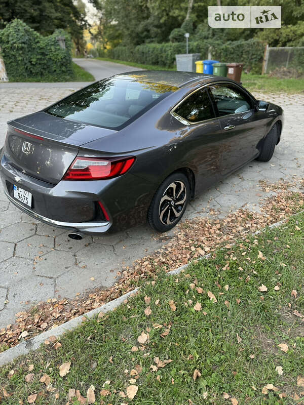 Купе Honda Accord 2016 в Львове