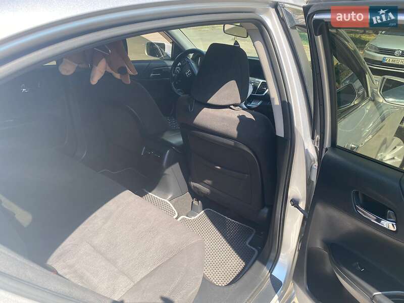 Седан Honda Accord 2014 в Киеве фото 13 Седан Honda Accord 2014 в Киеве