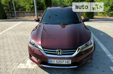 Седан Honda Accord 2013 в Кременчуге