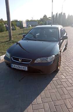 Седан Honda Accord 1999 в Черкассах