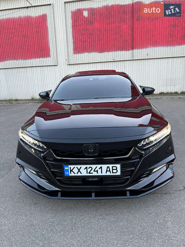 Седан Honda Accord 2019 в Києві