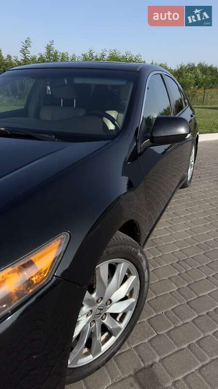 Седан Honda Accord 2009 в Рівному