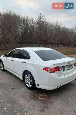 Седан Honda Accord 2012 в 
