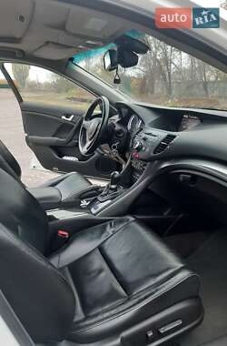 Седан Honda Accord 2012 в 