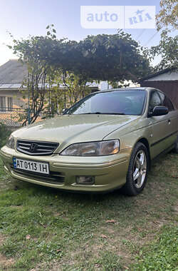 Седан Honda Accord 1999 в Надворной