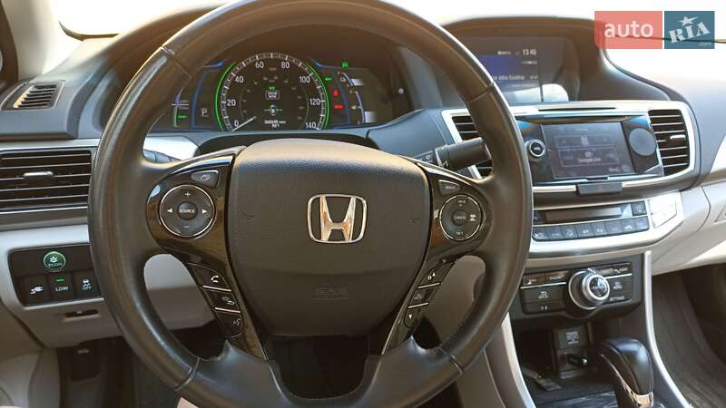 Седан Honda Accord 2014 в Умани