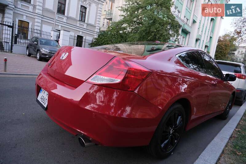 Купе Honda Accord 2011 в Киеве