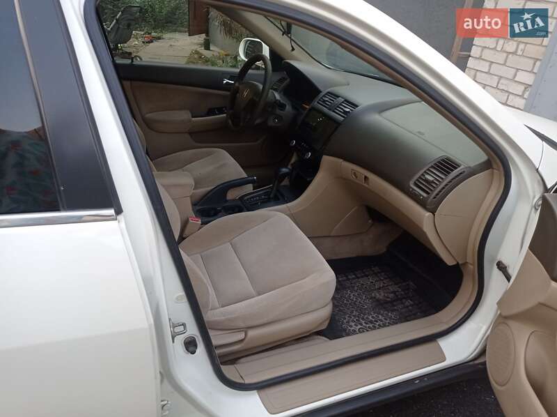 Седан Honda Accord 2006 в Кролевце