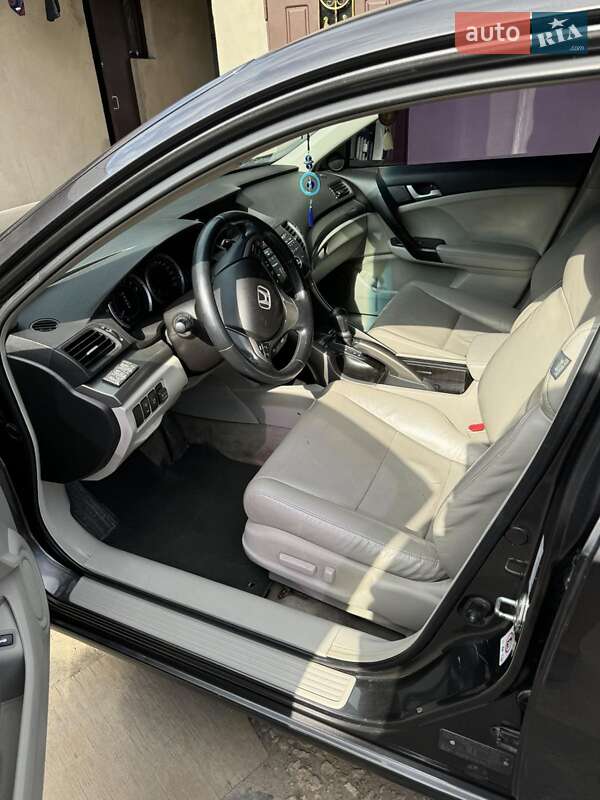 Седан Honda Accord 2008 в Виннице