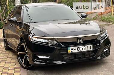 Седан Honda Accord 2018 в Одессе