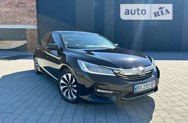 Седан Honda Accord 2016 в Хмельницькому