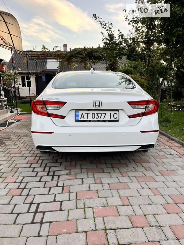 Седан Honda Accord 2018 в Ивано-Франковске