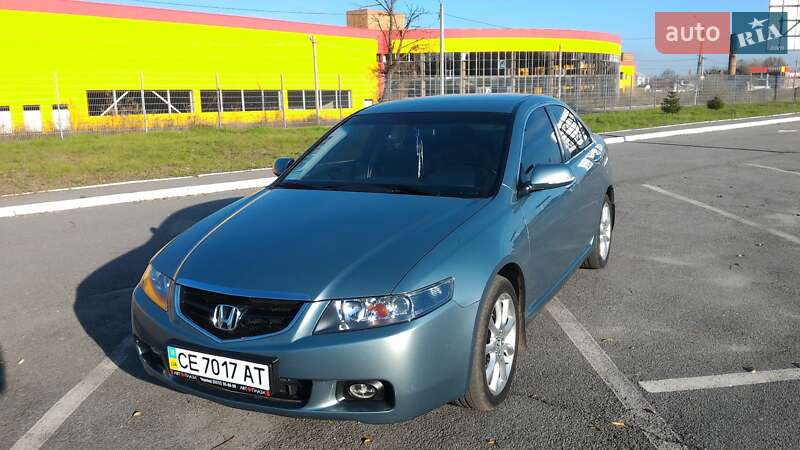 Седан Honda Accord 2004 в Черновцах