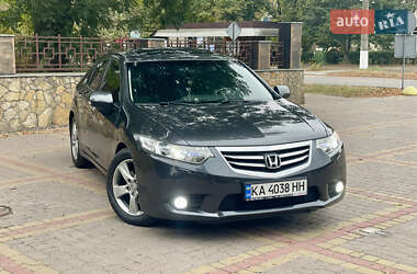 Honda Accord 2011