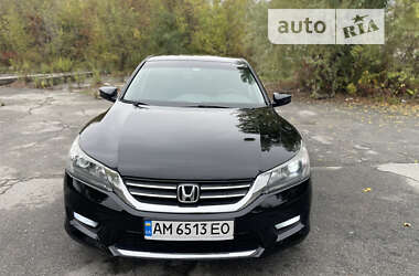 Седан Honda Accord 2013 в Житомирі