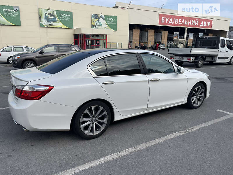 Седан Honda Accord 2013 в Полтаві
