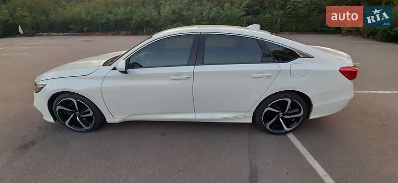 Седан Honda Accord 2018 в Запорожье фото 3 Седан Honda Accord 2018 в Запорожье