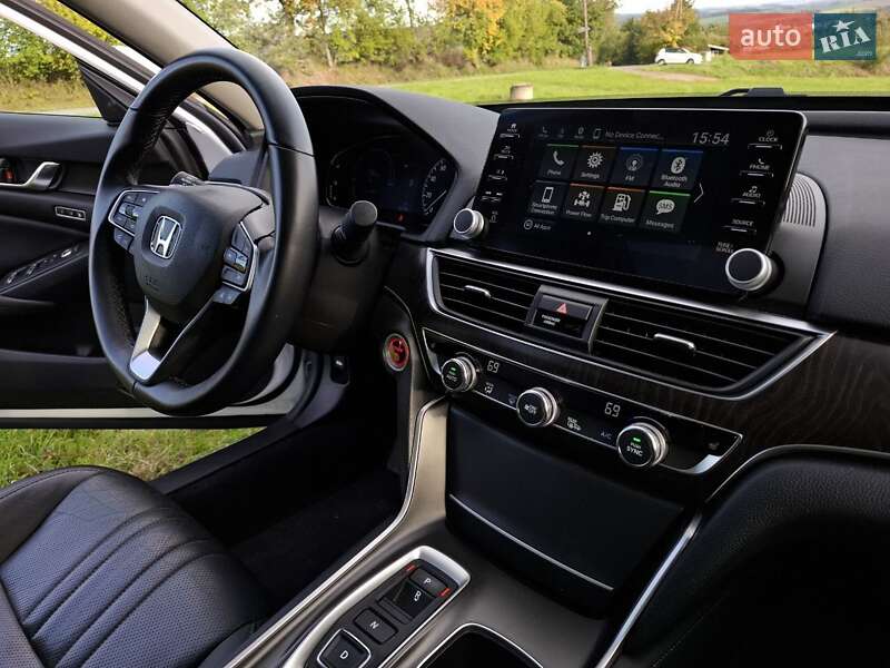 Седан Honda Accord 2021 в Киеве