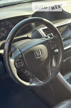 Купе Honda Accord 2013 в Києві