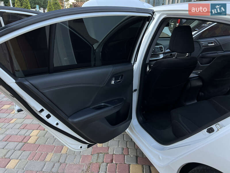 Седан Honda Accord 2015 в Одессе