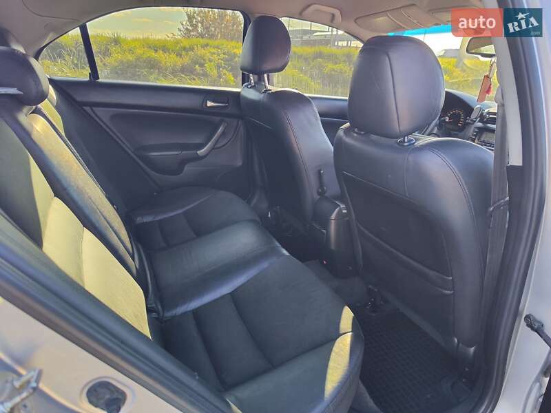 Седан Honda Accord 2007 в Львові