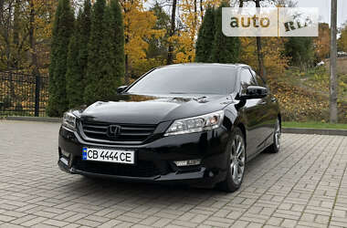 Седан Honda Accord 2013 в Прилуках