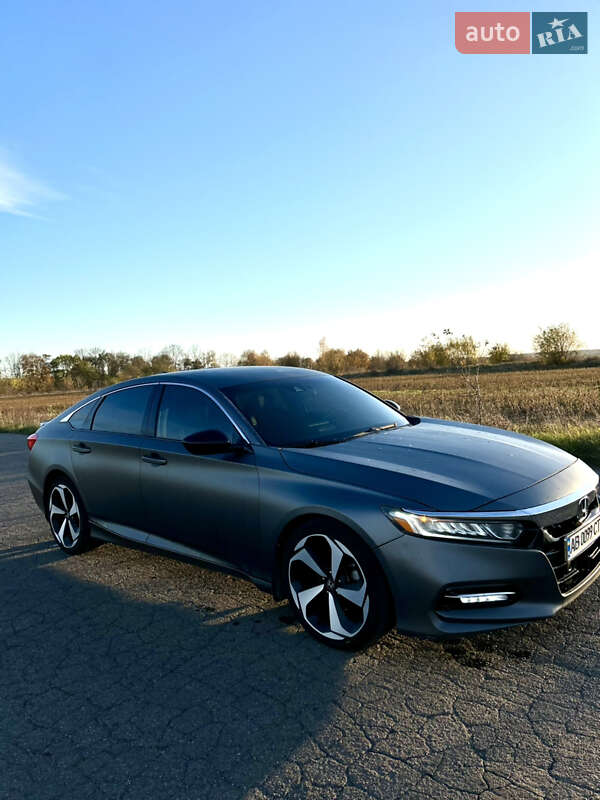 Седан Honda Accord 2018 в Бару