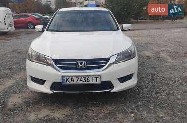 Седан Honda Accord 2015 в Харкові