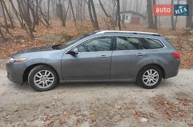 Универсал Honda Accord 2011 в 