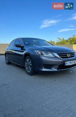 Седан Honda Accord 2012 в Ирпене