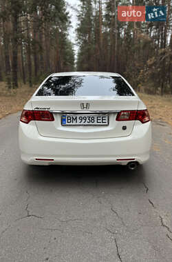 Седан Honda Accord 2011 в Охтирці