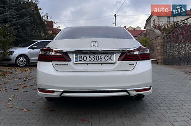 Седан Honda Accord 2016 в Тернополі