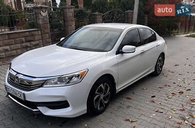 Седан Honda Accord 2016 в Тернополі