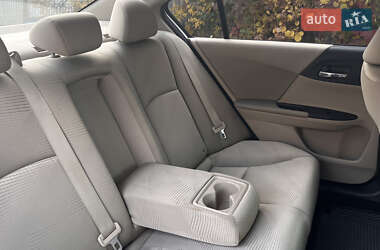 Седан Honda Accord 2016 в Тернополі