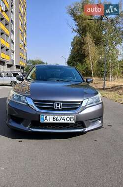 Седан Honda Accord 2014 в Вишгороді