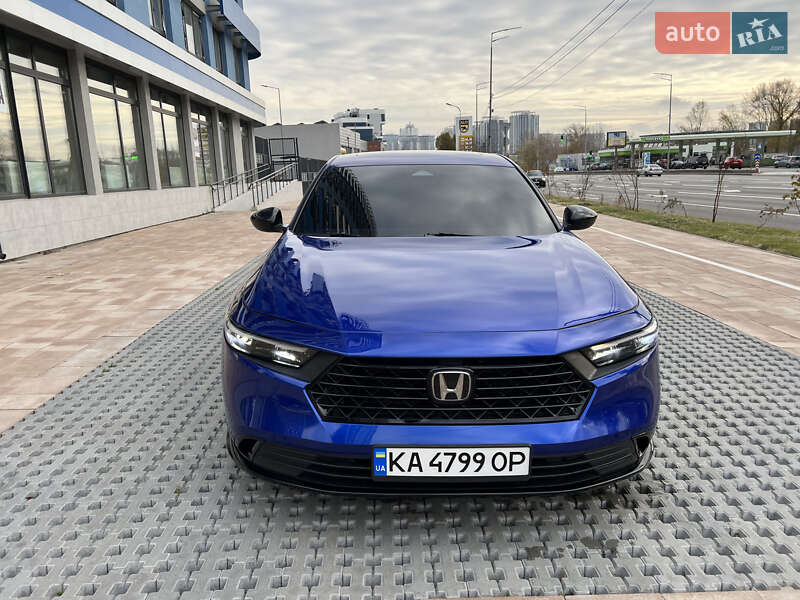 Седан Honda Accord 2023 в Києві