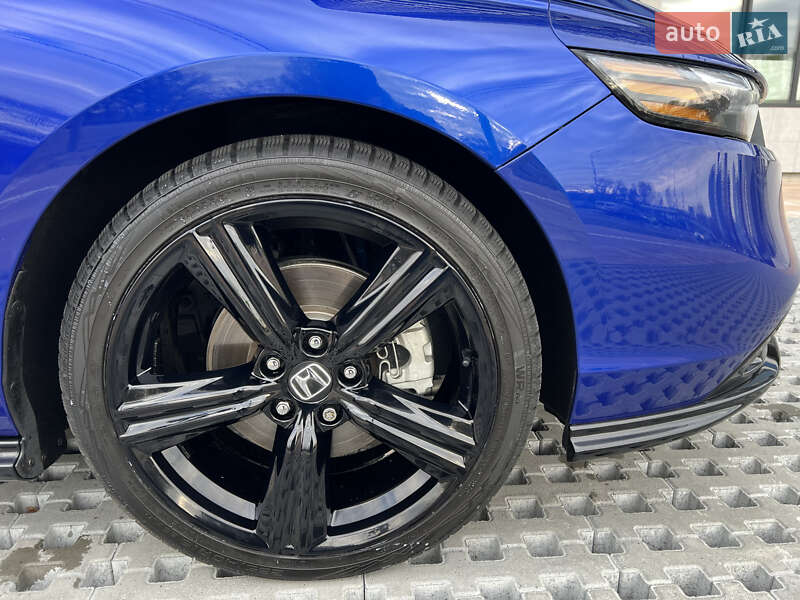 Седан Honda Accord 2023 в Києві