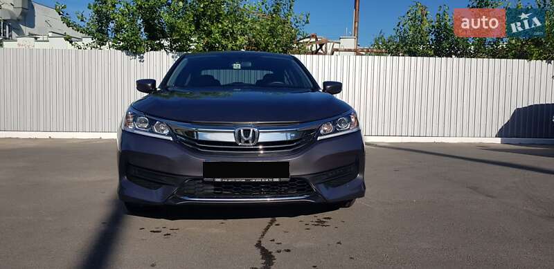 Седан Honda Accord 2017 в Львові