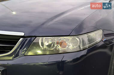 Седан Honda Accord 2004 в Одессе