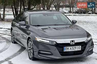 Седан Honda Accord 2018 в Ровно