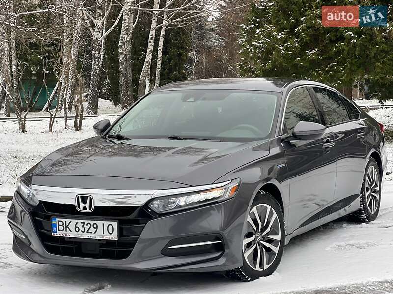 Седан Honda Accord 2018 в Ровно