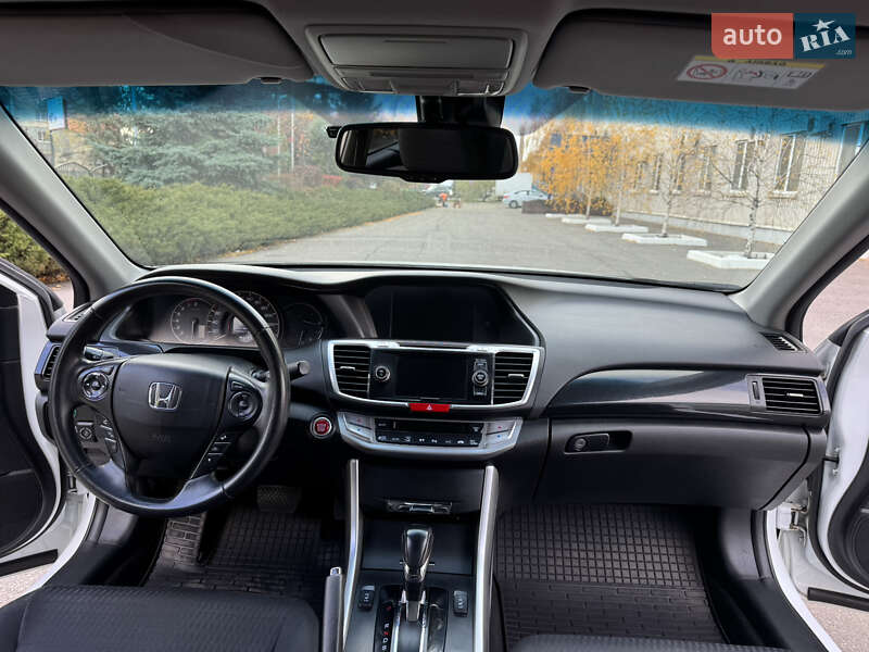 Седан Honda Accord 2013 в Полтаві